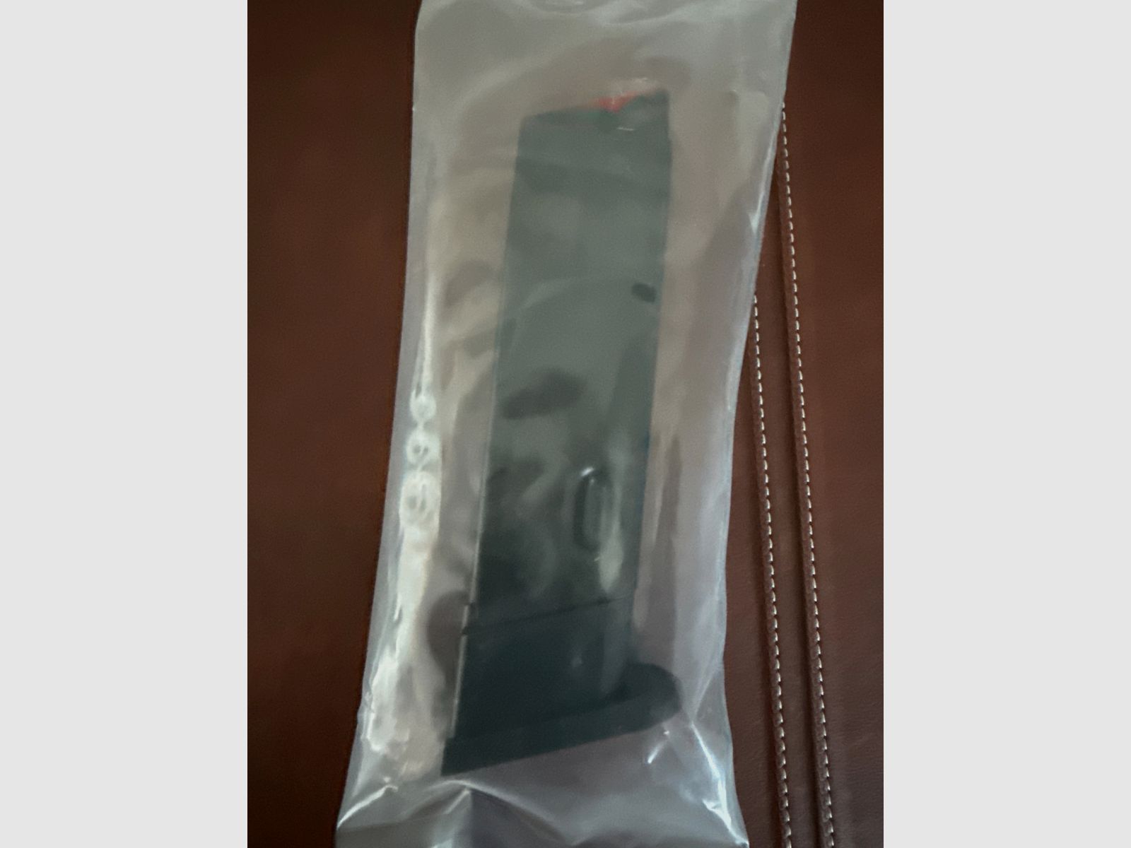 CZ 75 Kadet Magazin 10 er Neu original , Bild 2 von 3