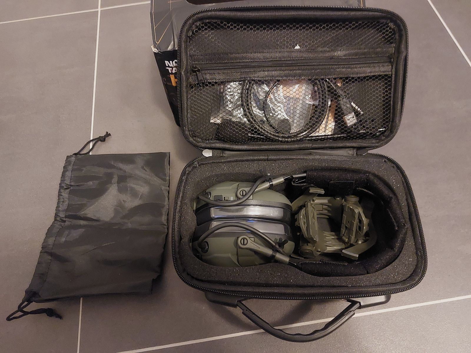 Airsoft / Paintball Konvolut Verkauf Entrümpelung - Aw Custom, CZ75 SP-01 Shadow , Elite Force 1911, Beretta M92, Tippmann