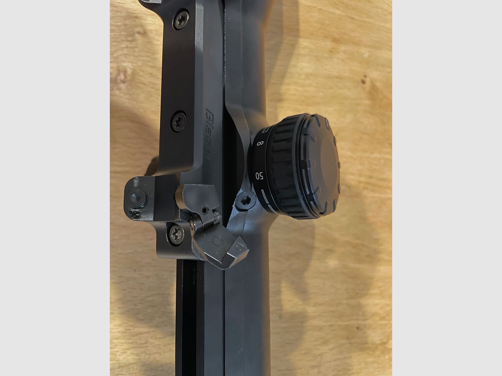 Zeiss V8 1,8-14x50
