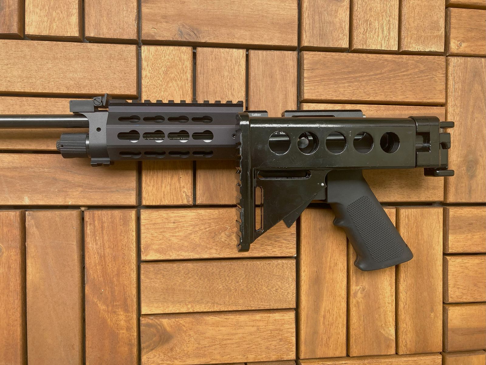 Diana Chaser Luftgewehr Kaliber 4,5mm neuwertiger taktischer Umbau LR300 AR15 Stil