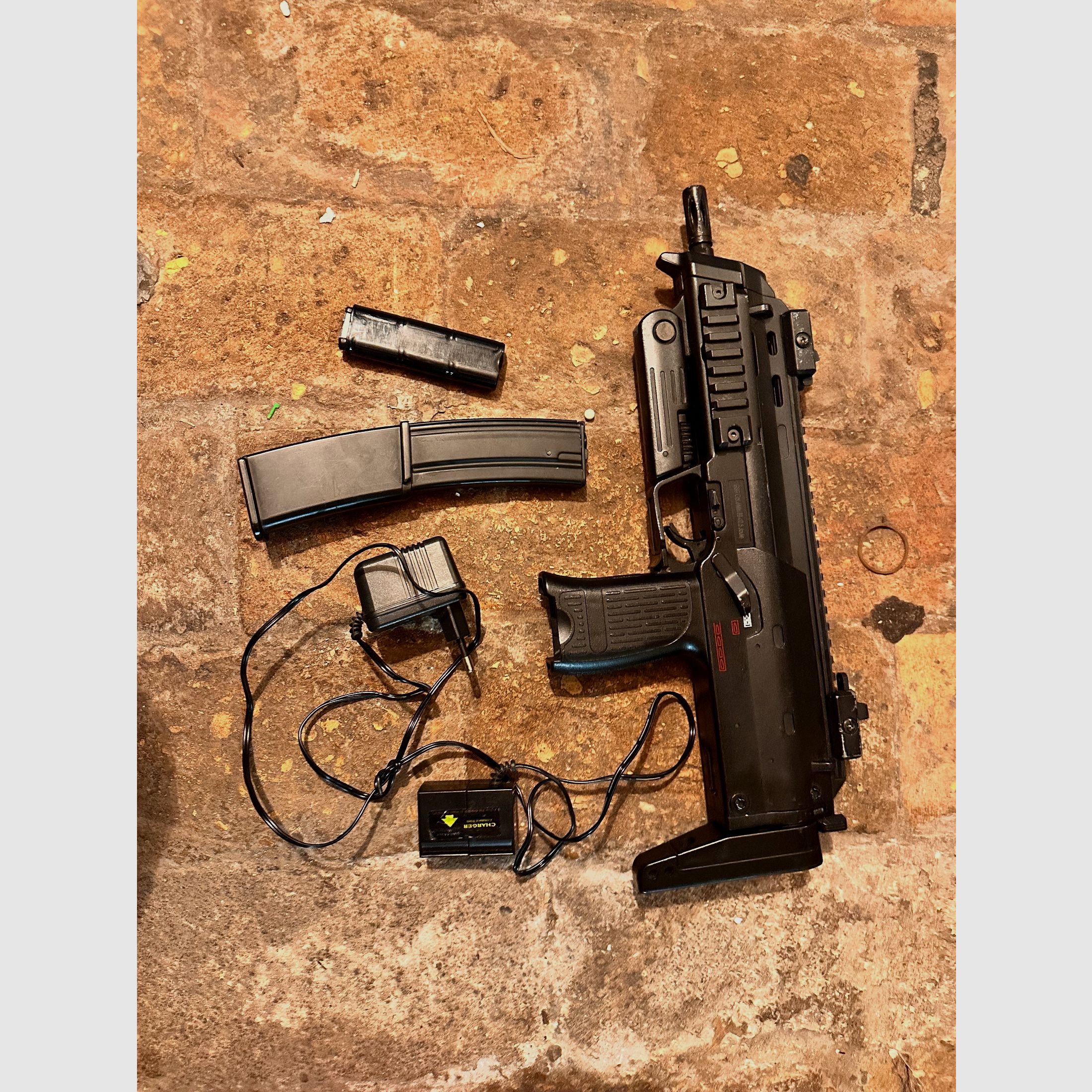 Hk MP7 softair con batteria