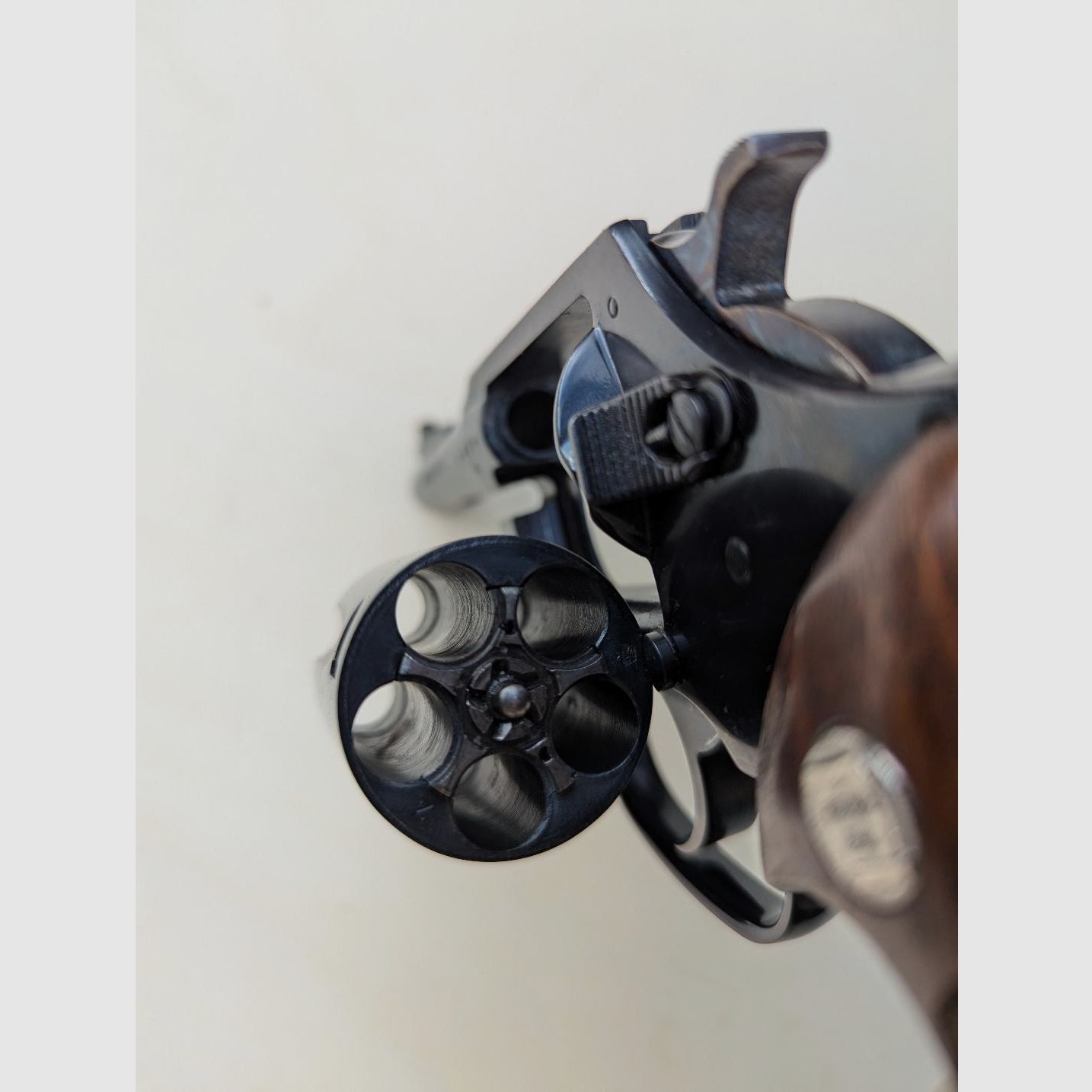 Charter Arm Revolver Undercover  3" in .38Special 