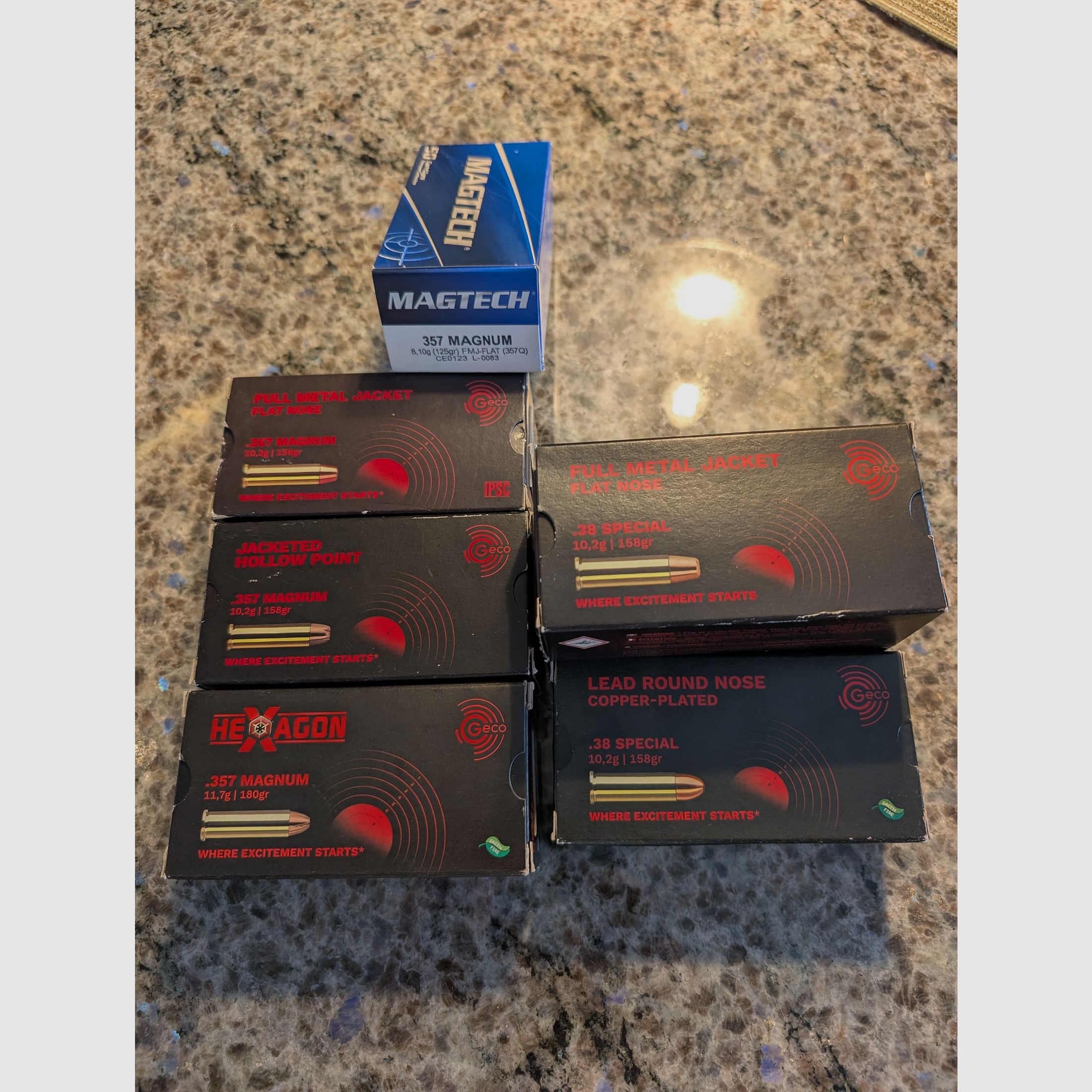 Revolver Smith & Wesson Mod. 686-3, calibro .357 Magnum/.38 Special dal Smith & Wesson Performance Center con compensatore e munizioni!!, immagine 10 di 10