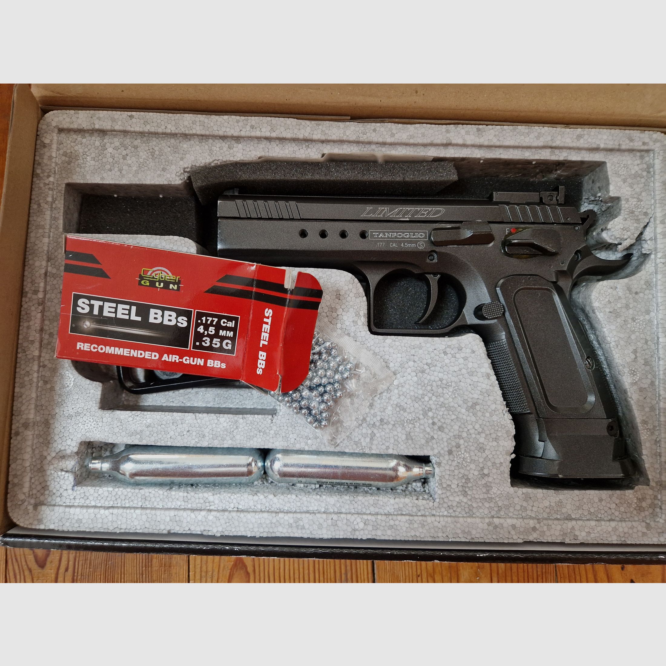 TANFOGLIO LIMITED 177 CAL. 4.5 mm