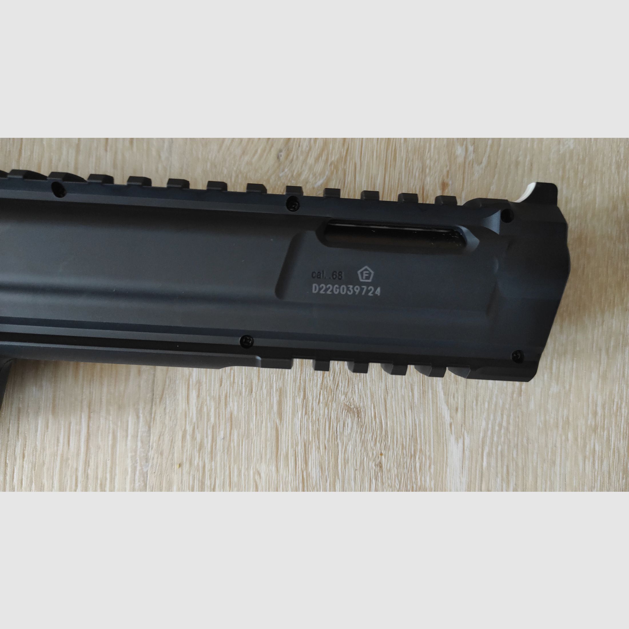 T4E HDR 68 CO2 RAM Revolver Kal. .68 zwart voor Home Defense / Training incl. 2 reserve trommels