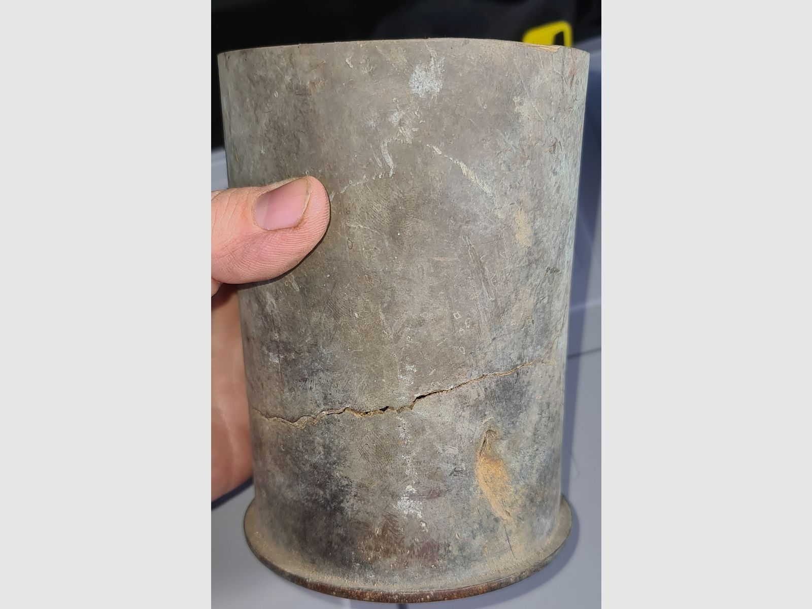 SEVERAL DECORATIVE ITEMS FROM THE WEHRMACHT ERA 1939 - 1945 / ASHTRAY, MEDAL, LAPEL PIN, PIN, STAMPING IRON, STAMP, GRENADE, SHELL, FLACK, SHELL, CARTRIDGE, SS, HJ, SA, WAR, METAL,