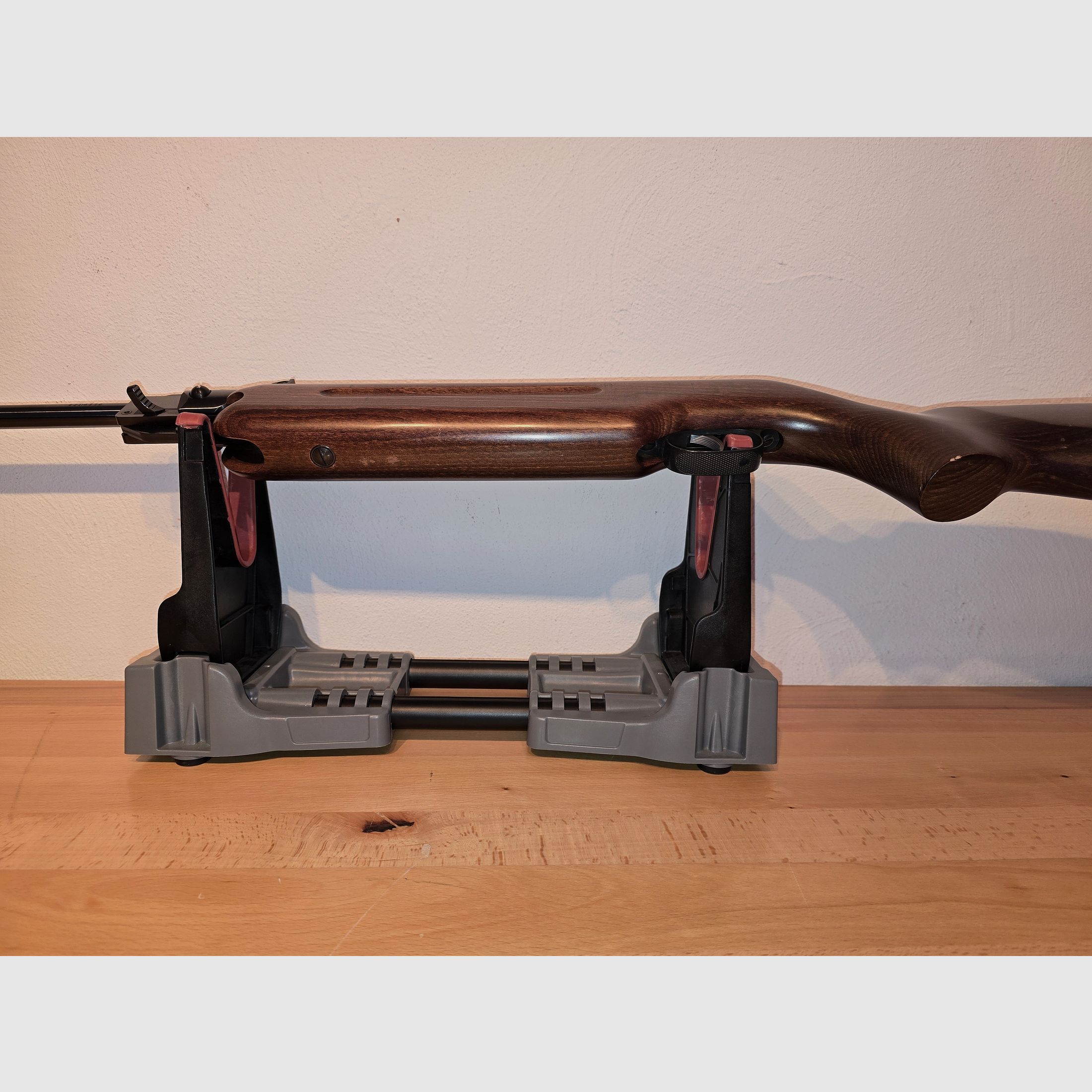Carabina de aire Weihrauch HW 35 con mira abierta en calibre 4,5 mm