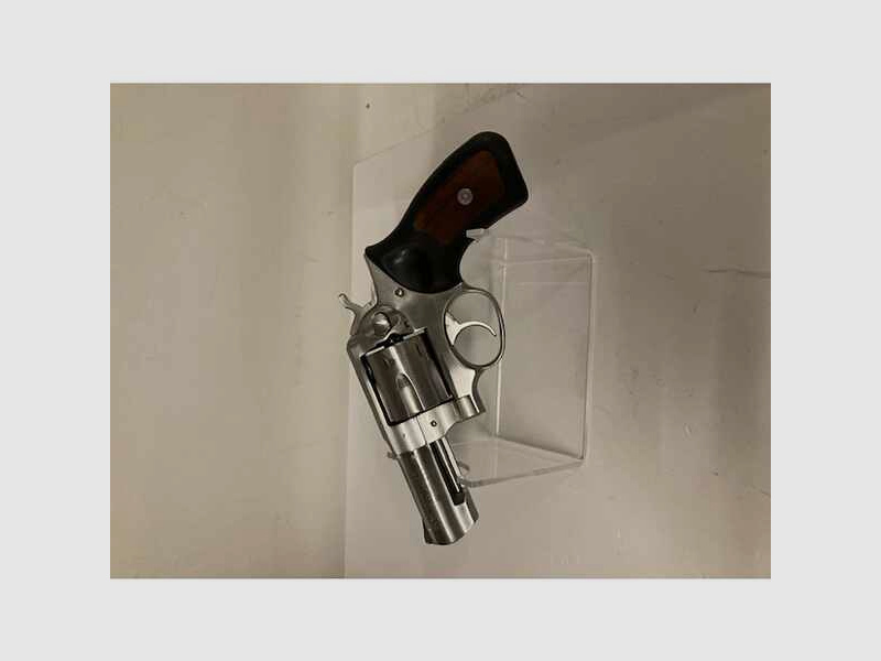 Revolver Ruger Mod. GP100 Stainless im Kaliber 357 Magnum gebraucht