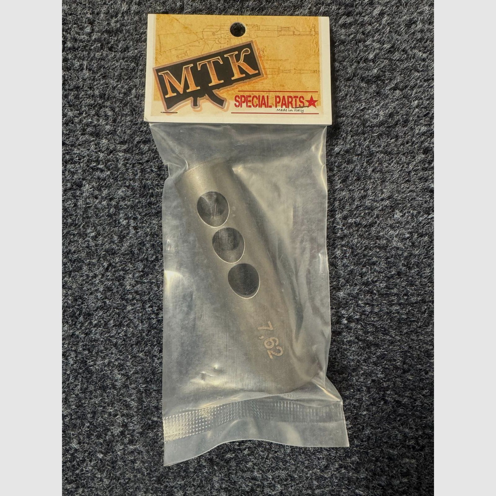 AK 3-chamber compensator M24x1.5 - NEW - Saiga AKM AK47 AK74 Izhmash Arsenal WBP Cugir SDM