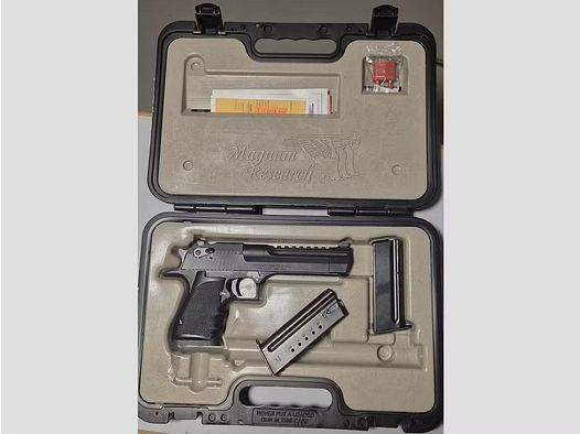 Magnum Research DESERT EAGLE .44 Magnum, 6" brüniert