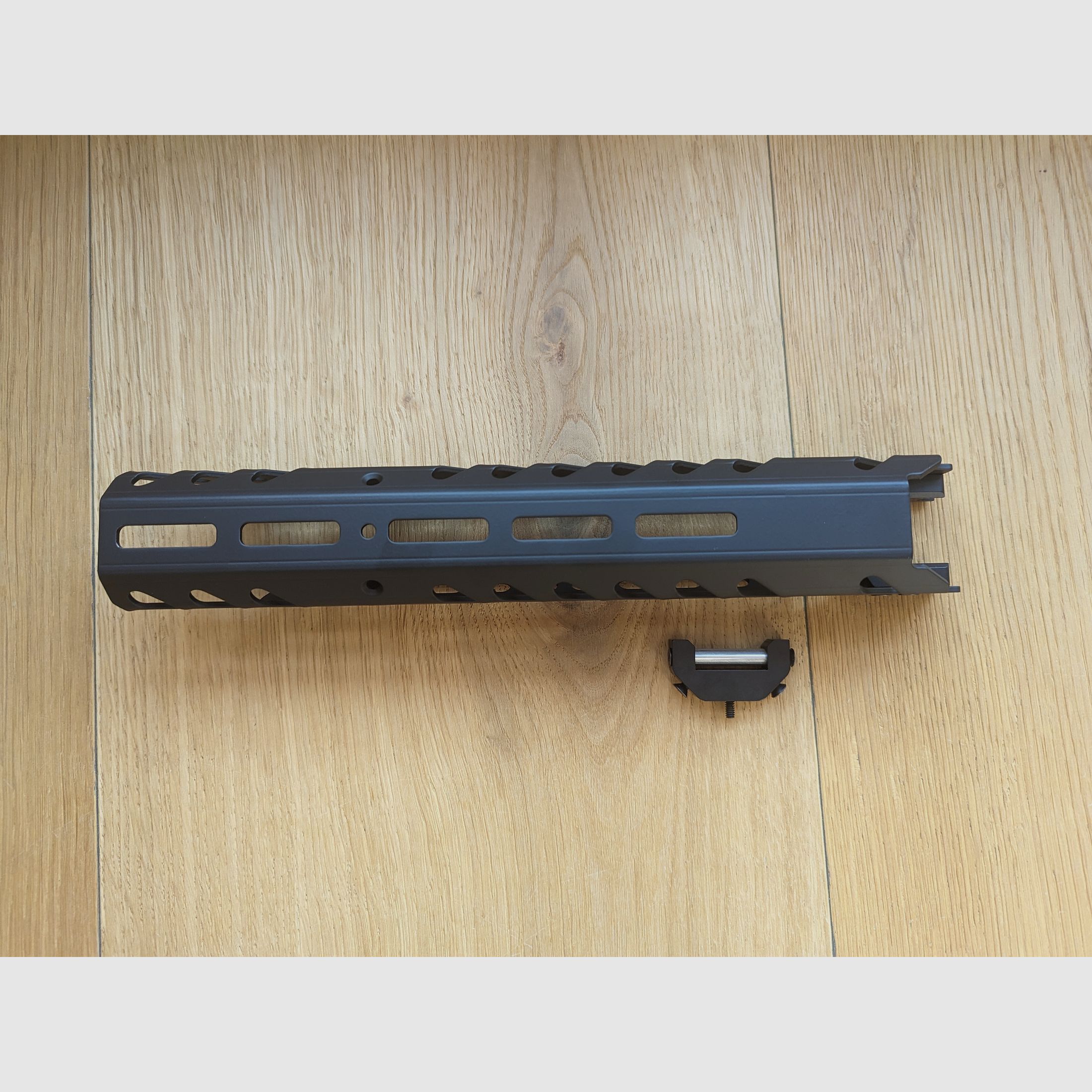 Keltec Kel-Tec RDB .223 Remington osłona rękojeści Handschutz M-Lok Bullpup