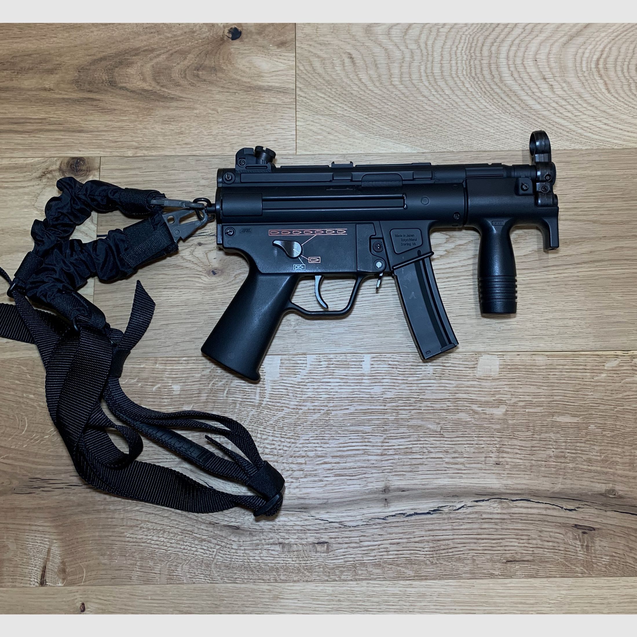 Tokyo Marui Heckler & Koch MP5K A4 Kurz AEG Softairpistole