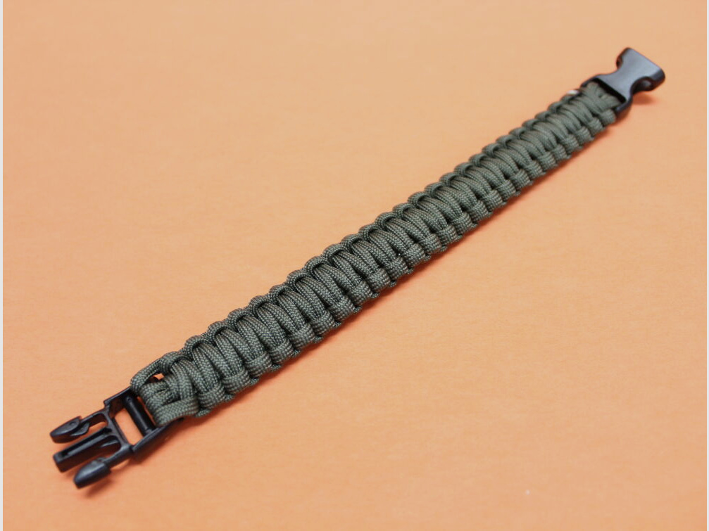 Unbekannt	 Survival Bracelet OD Green 9" JG (09JG233) Paracord Armband mit Fastex-Verschluss