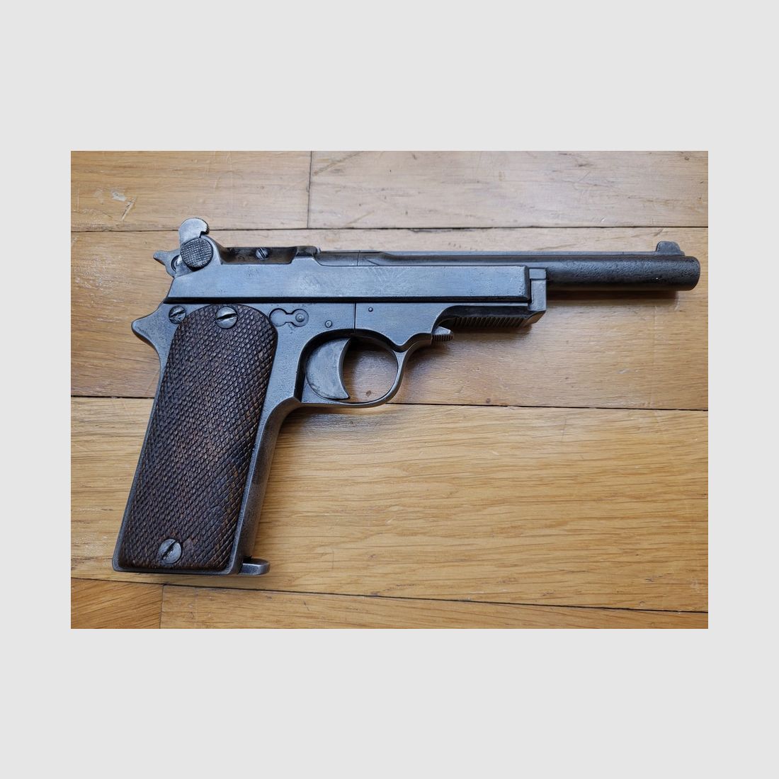 Seltenes Dienstpistole Star 1914 – Kaliber 7,65mm – Herstellung Bonifacio Echeverria in Eibar – Exzellente Griffschalen – Flüssige und robuste Mechanik – Sehr guter Lauf – 75% seiner ursprünglichen Brünierung – Perfekte Markierungen – Sehr guter Zustand, Bild 14 von 18