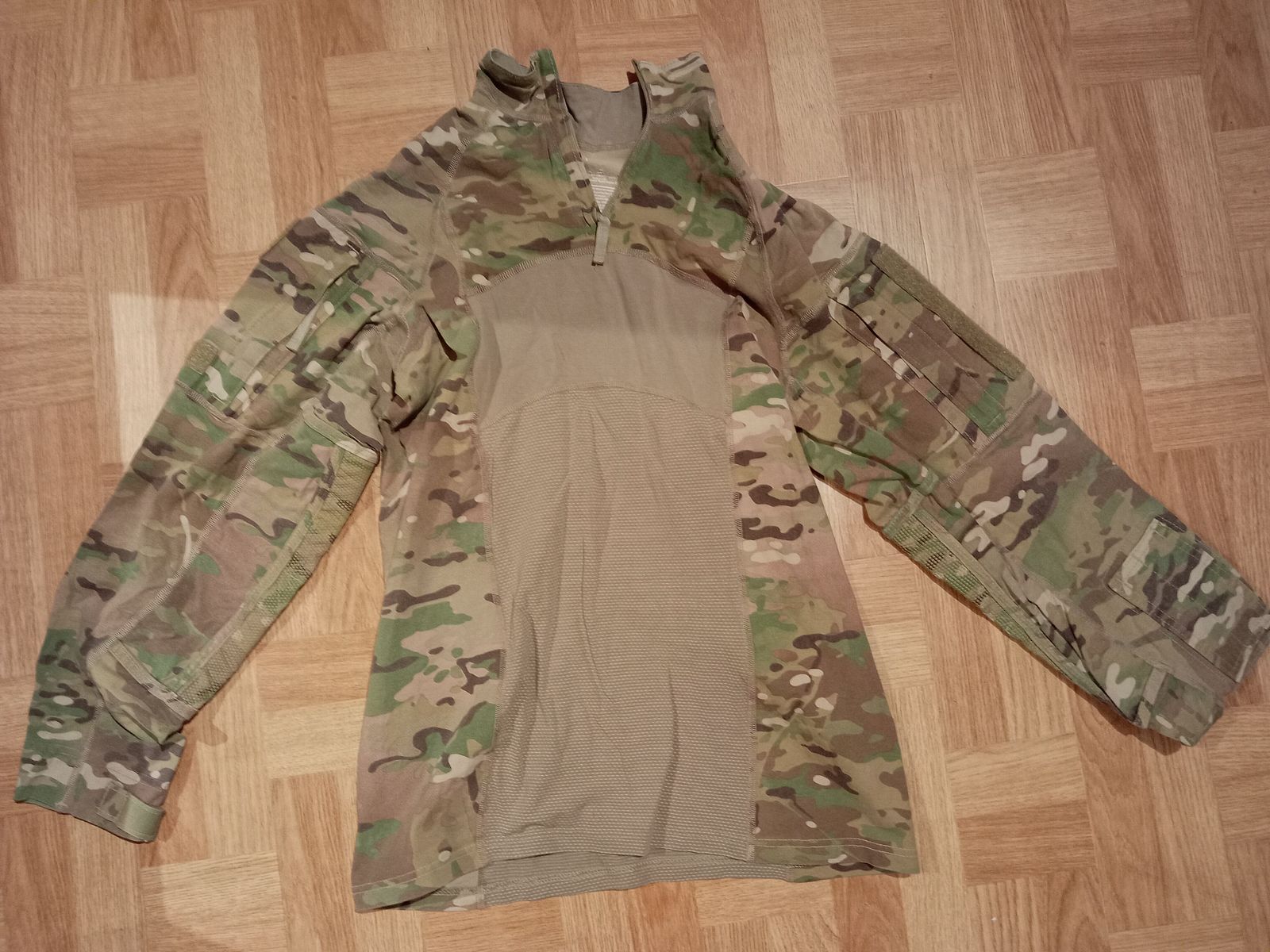 Airsoft-Ausrüstung Multicam