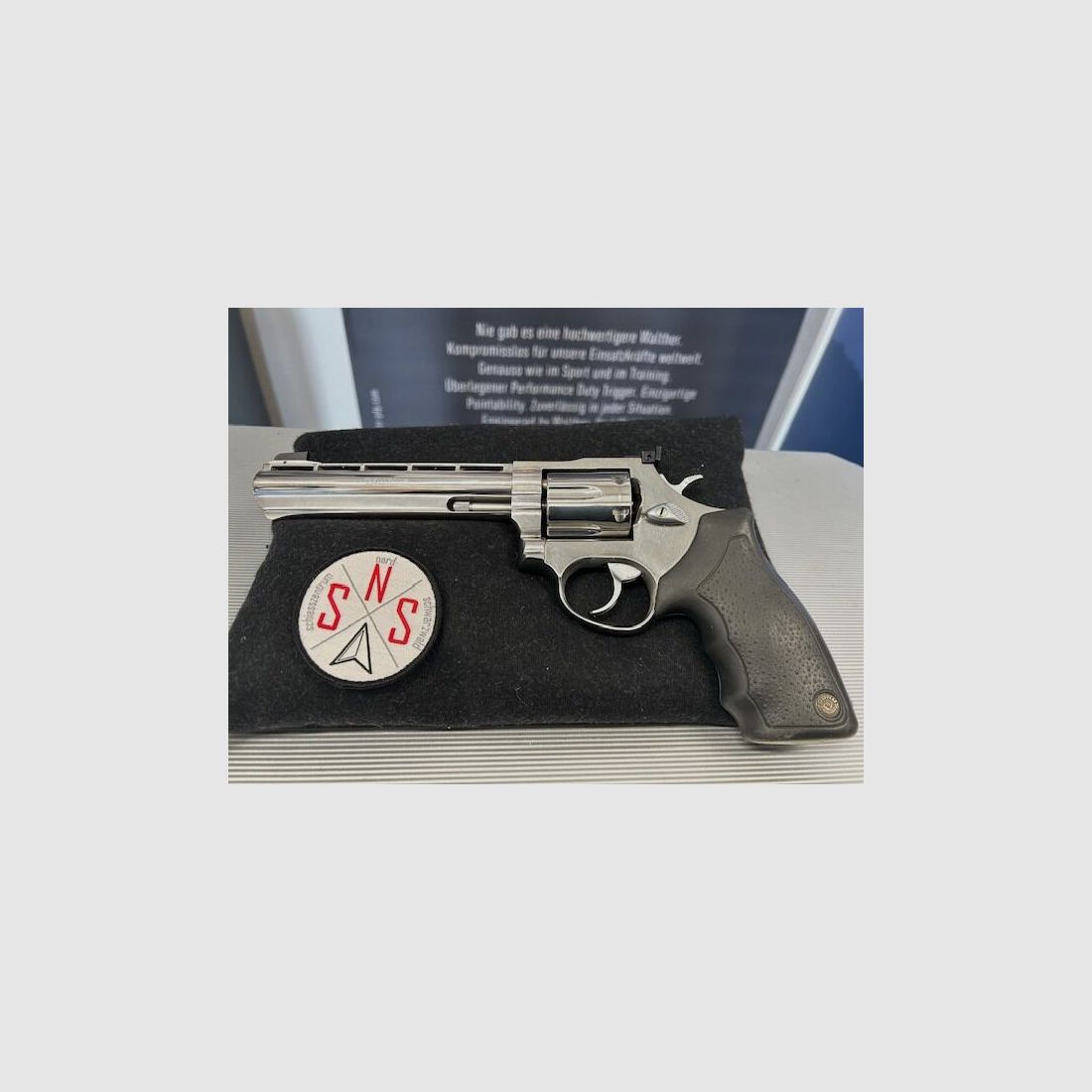 Taurus Taurus 689