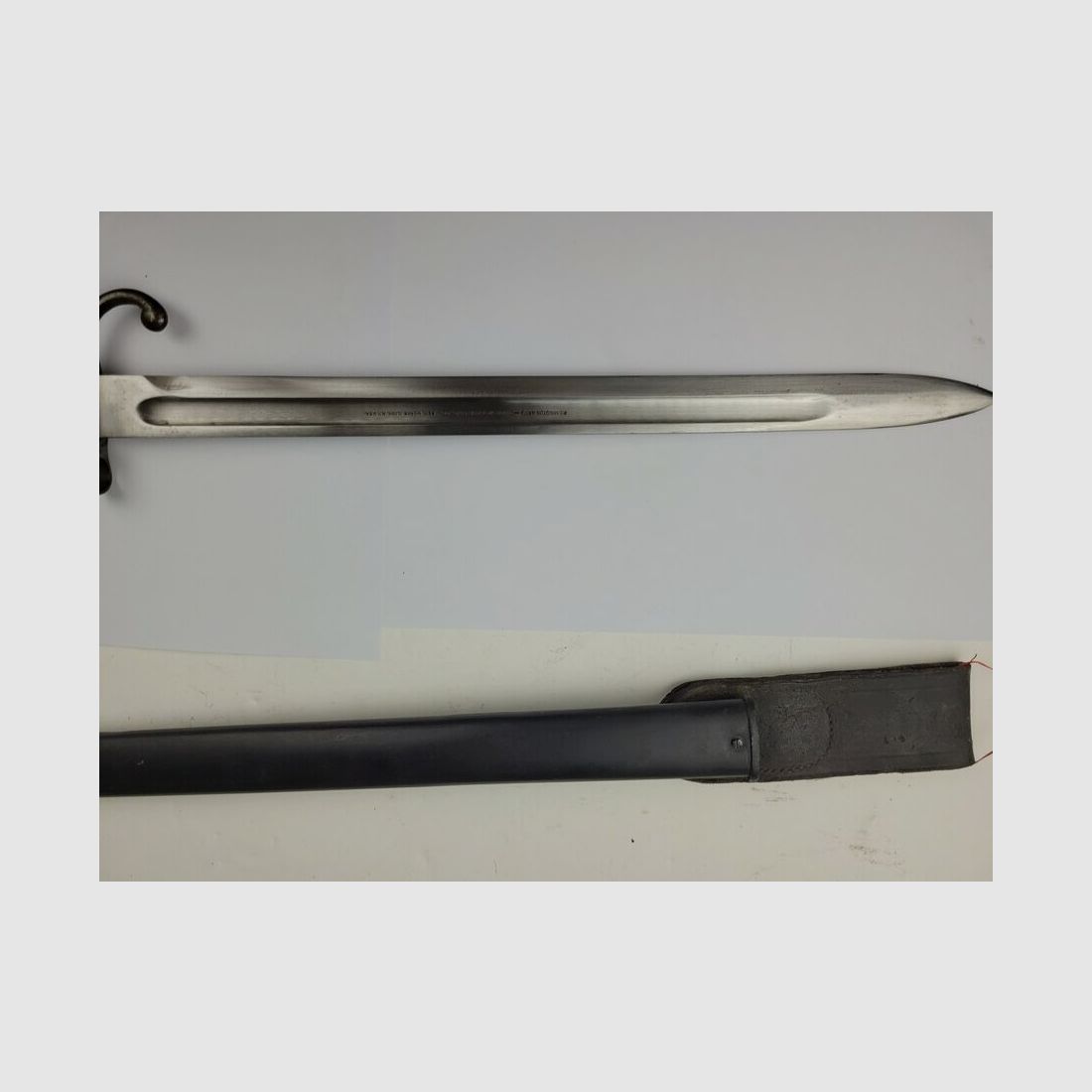 Baïonnette française de fabrication Remington USA – Fusil Rolling Block 1914 – Enrégimentée « J » – Excellent État, image 14 sur 17