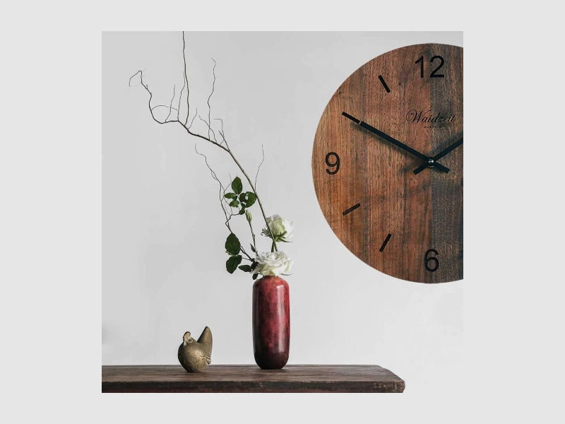 Orologio da parete Tempus in legno di noce