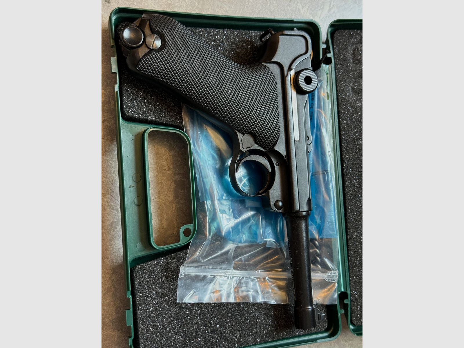 Legend Luger P08 4,5mm CO2 Pistolet
