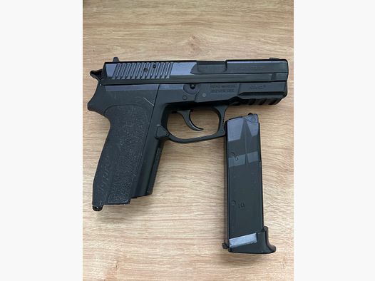Sig Sauer SP2022 Airsoft / 0.5 Joule / 6mm BB