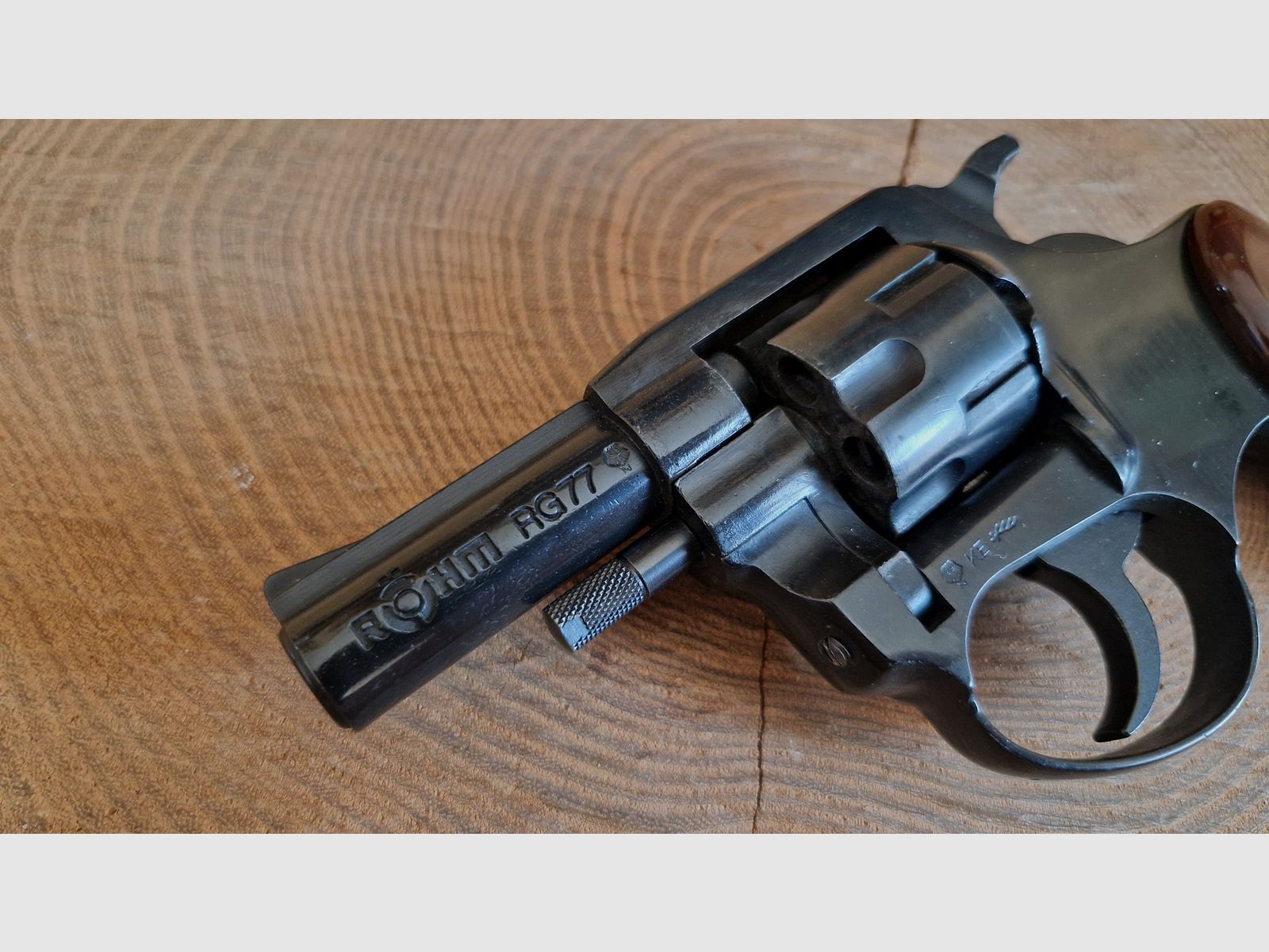 Röhm RG 77 Revolver Kaliber .22 lang in OVP Schreckschuss 