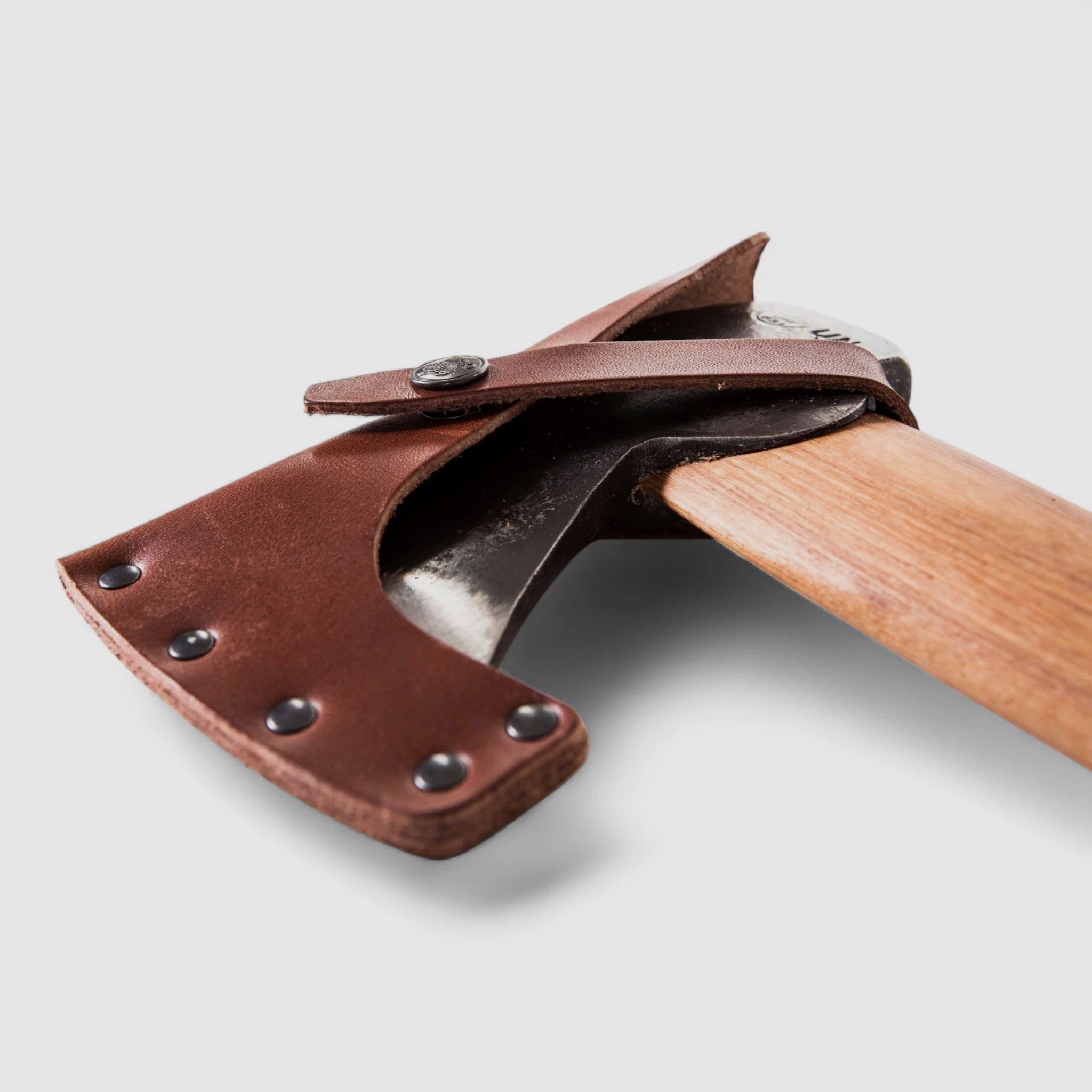Gränsfors Hunter's Axe – hand-forged hunting axe