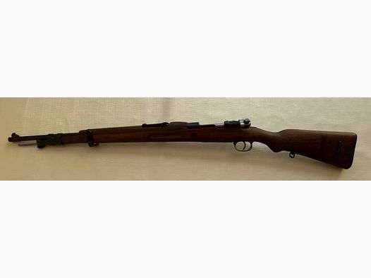 K98 Santa Barbara – calibro 8×57 JS – fucile Mauser carabina mantenuto dall'arsenale