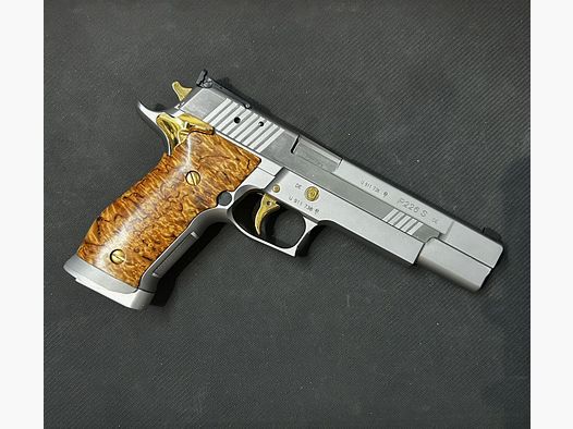 SIG SAUER – P226 S – Roestvrijstalen / houten uitvoering – Kal. 9 X 19 (9MM LUGER)