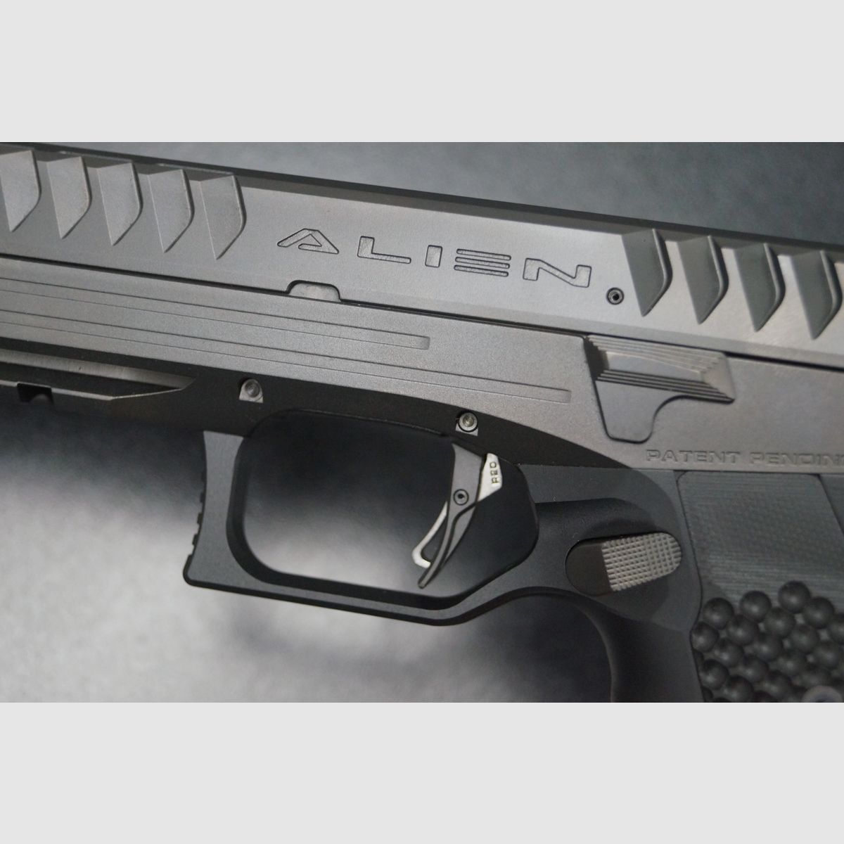 Laugo Arms Alien Standard Kit Black threaded mit Schalldämpfer, Bild 6 von 10