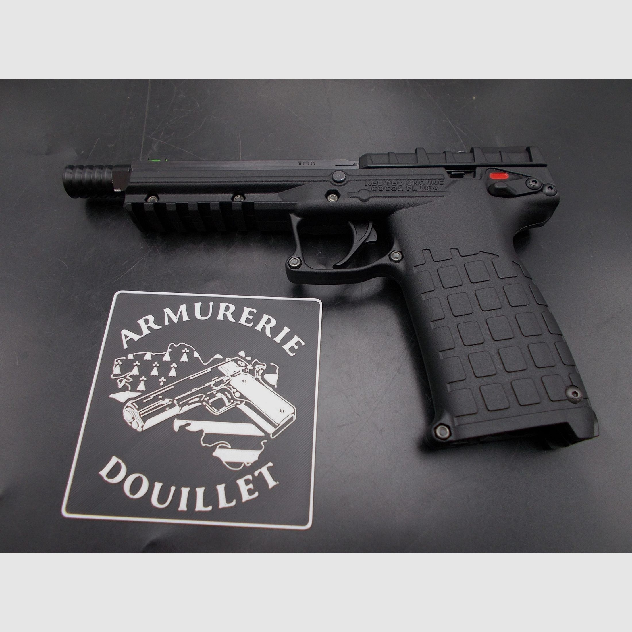 Pistolet KELTEC PMR 30 KALIBER .22 Winchester Magnum z Tłumikiem Płomieni (UŻYWANY), zdjęcie 1 z 6