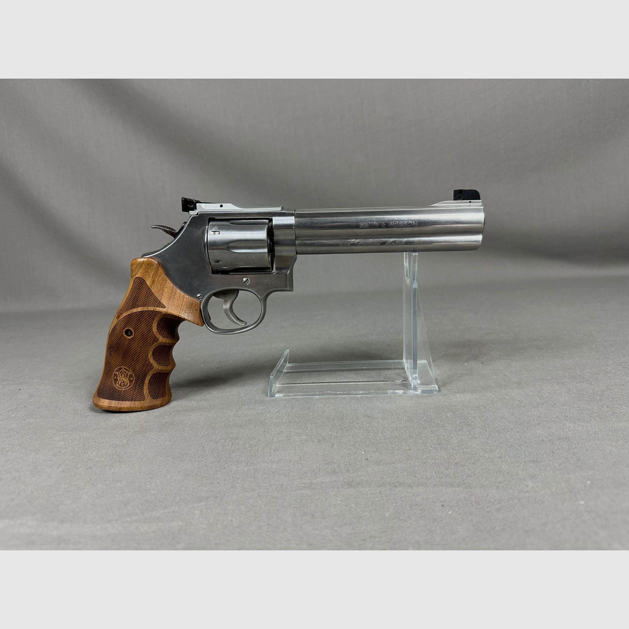 Smith & Wesson 686  Target Champion Deluxe Match Master