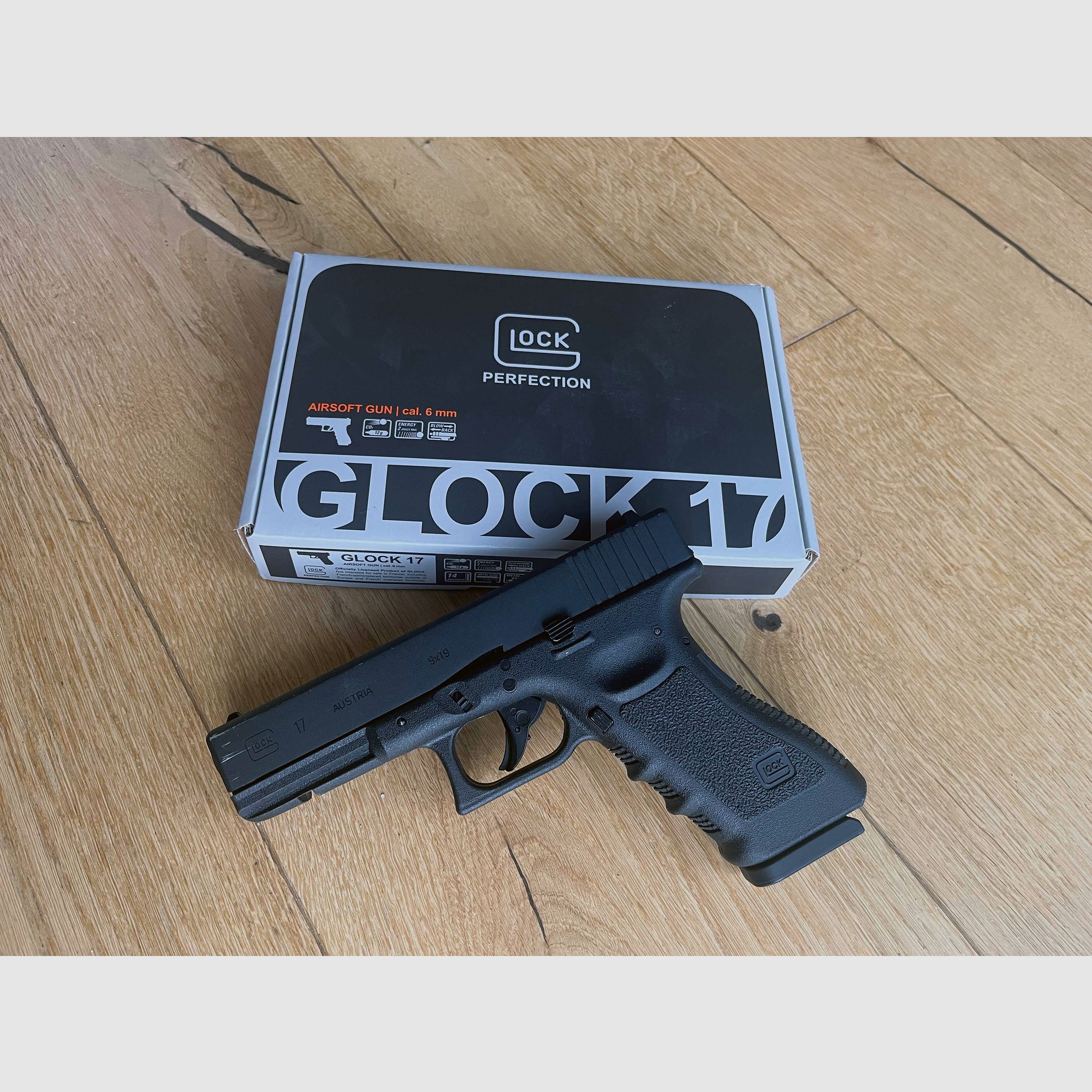 Glock 17 Gen. 3 Metallschlitten CO2 BB 6 mm schwarz Umarex