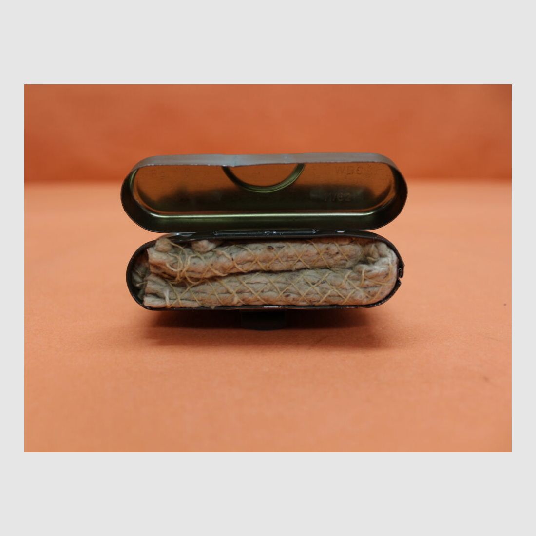 BUND SURPLUS Heckler&Koch/H&K HK G3: Reinigungsgerät BUND 7,62mm Putzzeug mit Reinigungskette/ Stahlblechdose