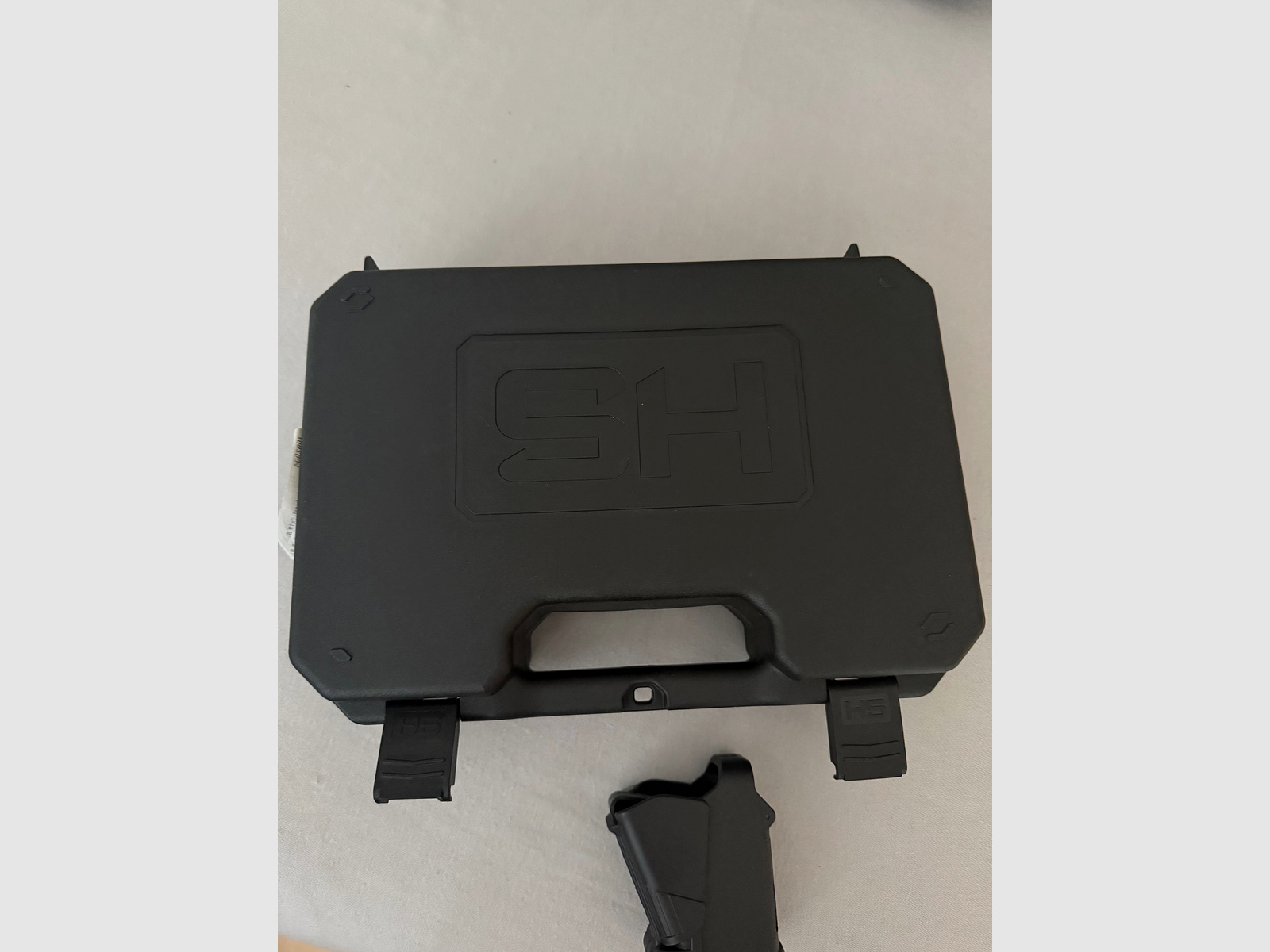 HS Produkt SF 19 3.8