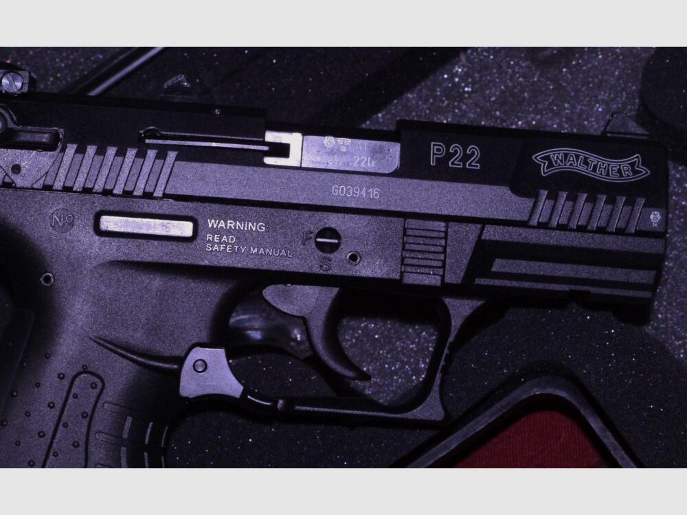 Walther P22